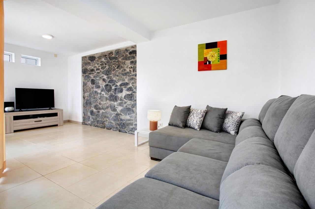 Simao House Villa Calheta  Exteriör bild